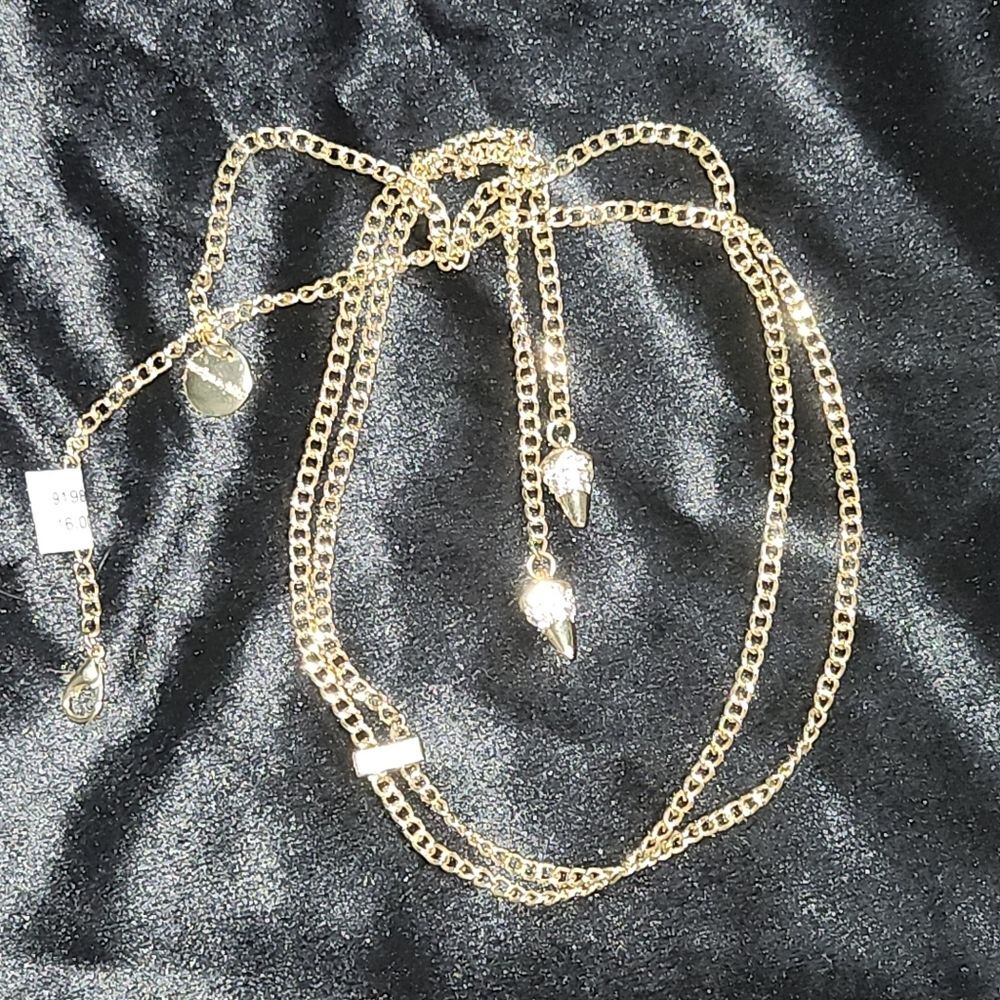 NWT Gold Tone Lariat style Necklace with Crystal pendant - Picture 2 of 6